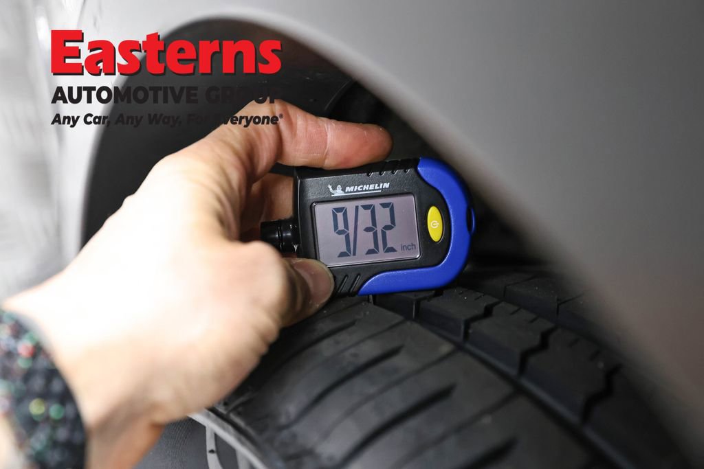 Used 2022 Mitsubishi Outlander SEL AWD/4WD image 27