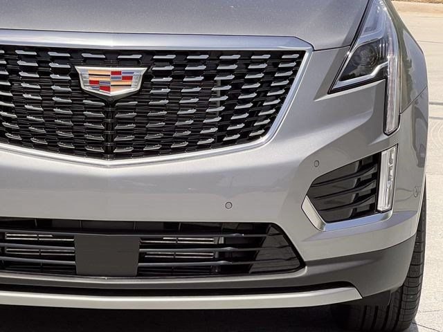 New 2026 Cadillac XT5 Premium Luxury w/ Driver Assist Package FWD image 8