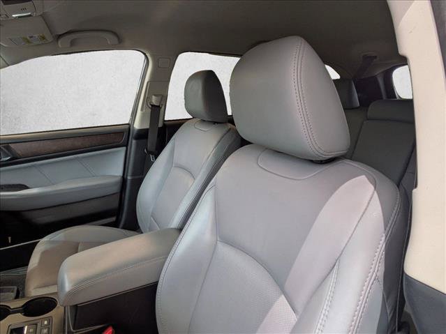 Used 2019 Subaru Outback 3.6R Limited w/ Popular Package #2 AWD/4WD image 9