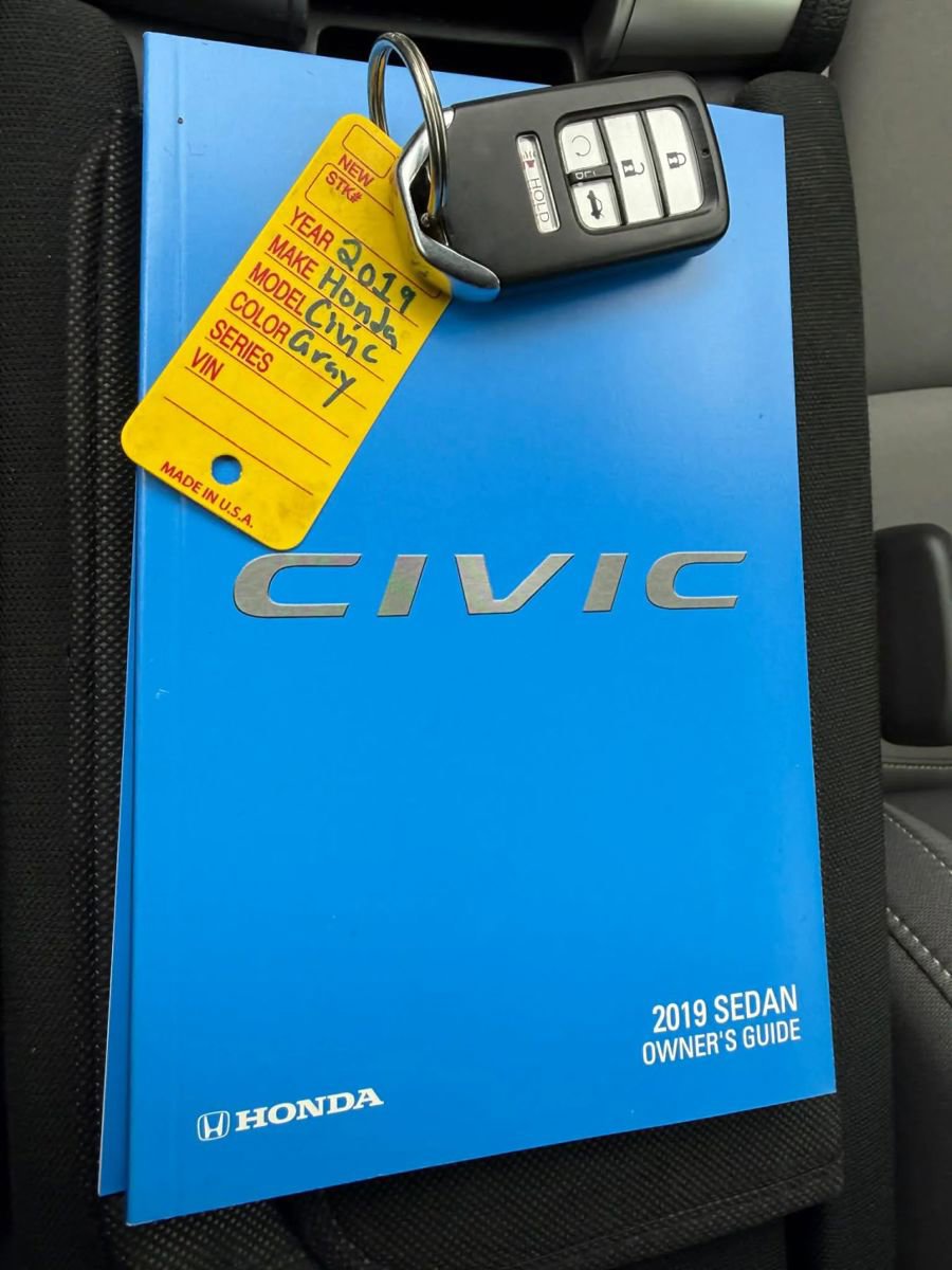 Used 2019 Honda Civic EX image 21