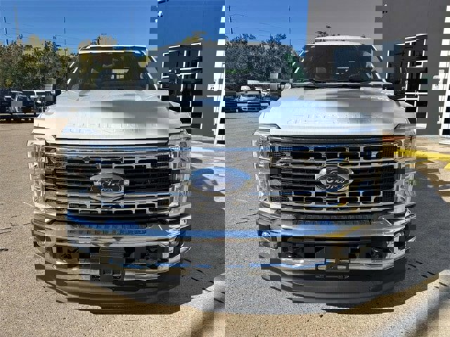 New 2026 Ford F350 XL w/ XL Chrome Package image 2