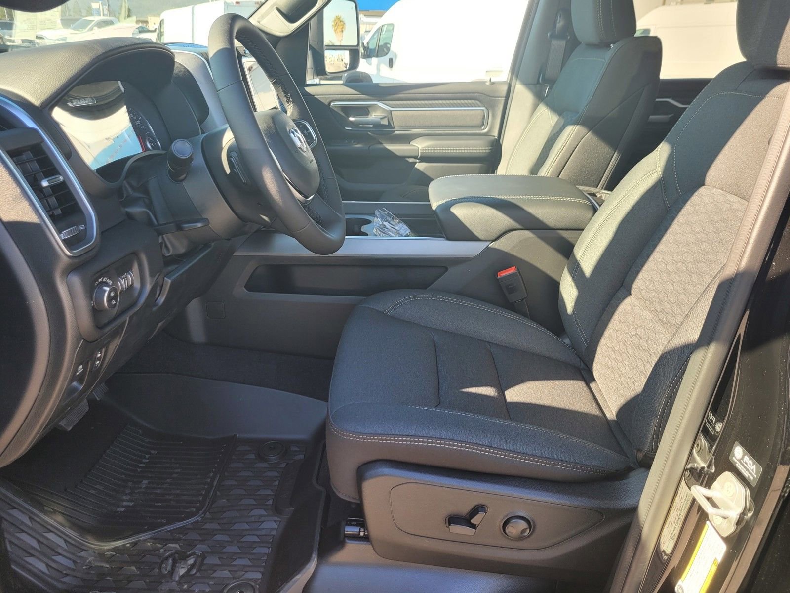 New 2026 RAM 1500 Big Horn AWD/4WD image 11
