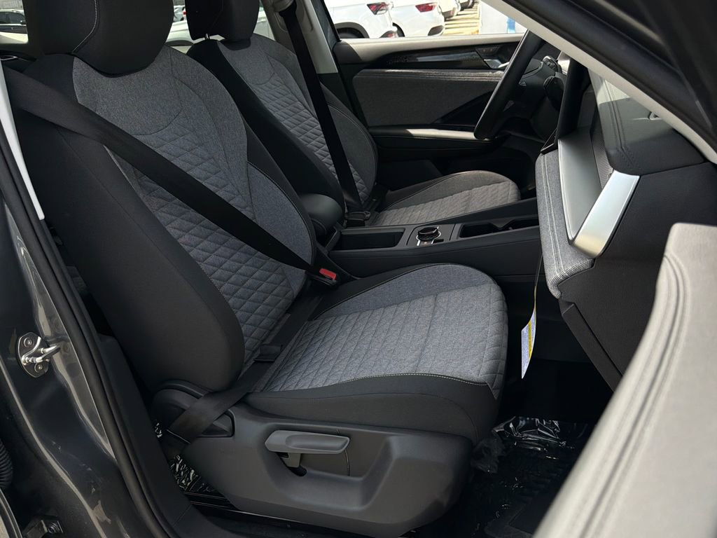 New 2026 Volkswagen Tiguan S AWD/4WD image 7