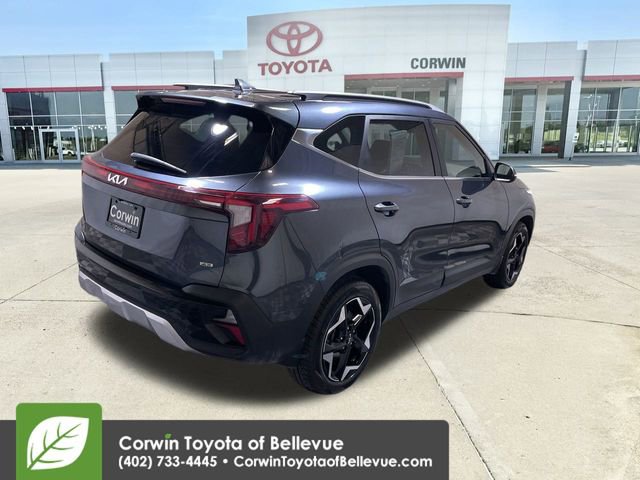 Used 2024 Kia Seltos EX image 8