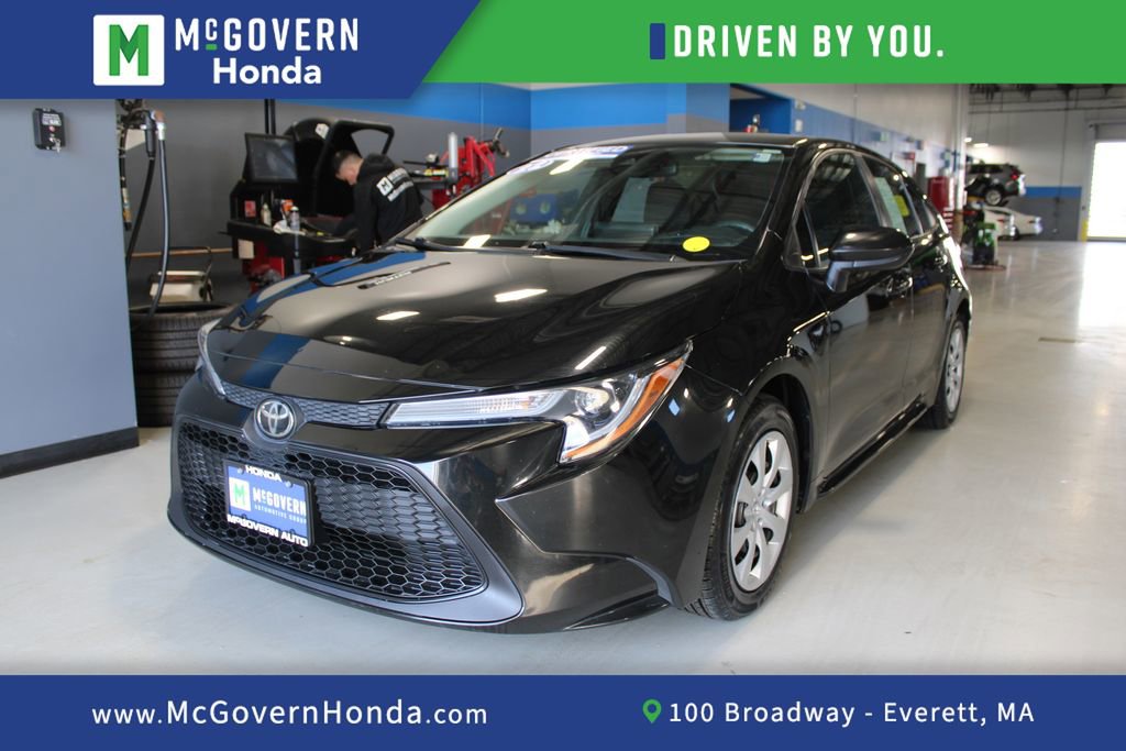 Used 2022 Toyota Corolla LE FWD image 1