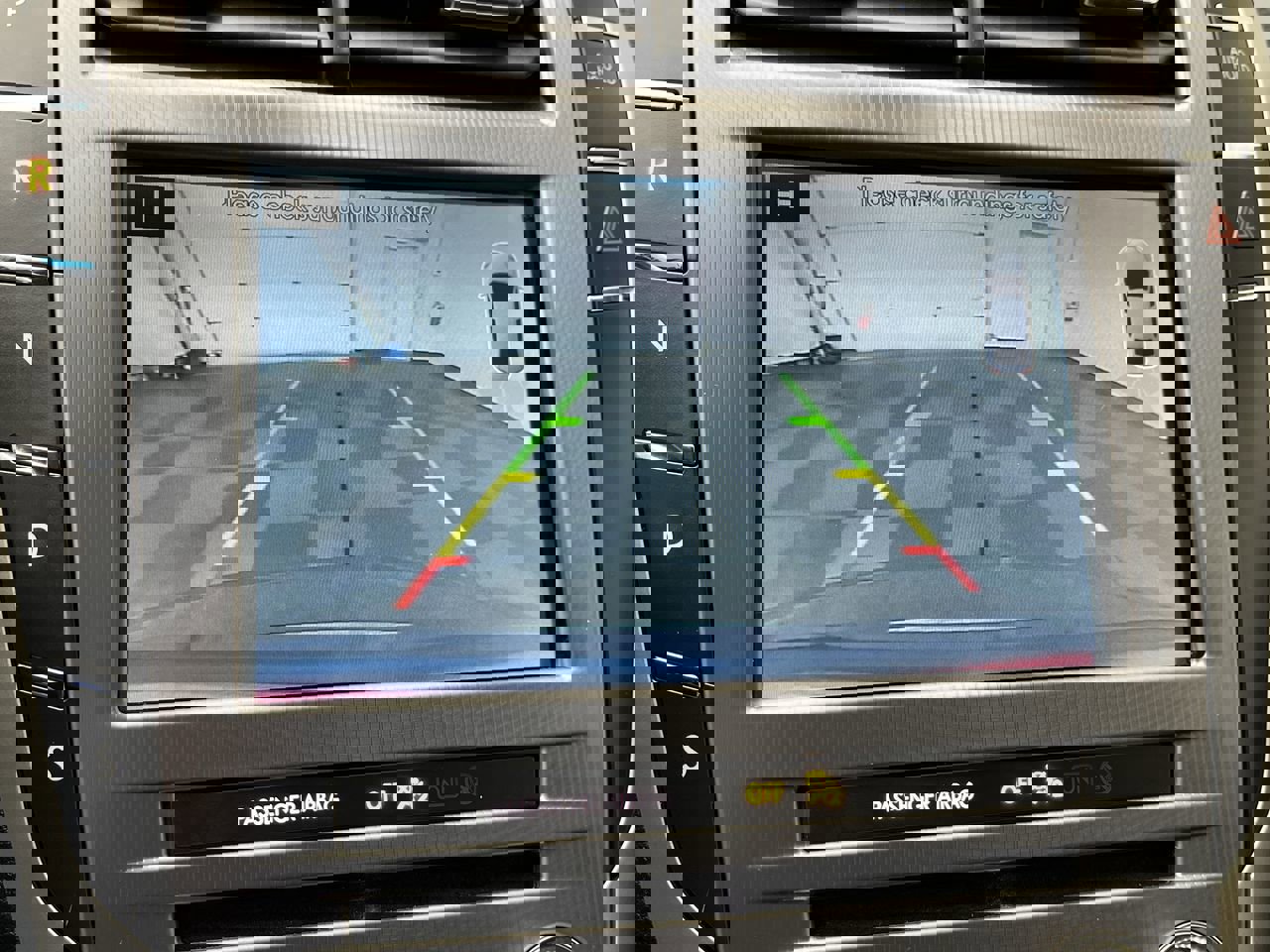 Used 2017 Lincoln MKZ Select w/ Climate Package image 5