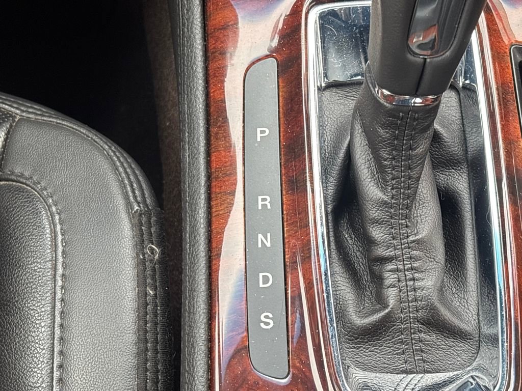 Used 2014 Lincoln MKS w/ Equipment Group 101A image 12