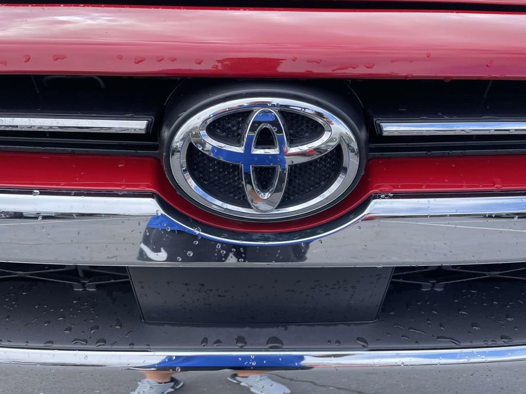 Used 2021 Toyota 4Runner Limited image 17