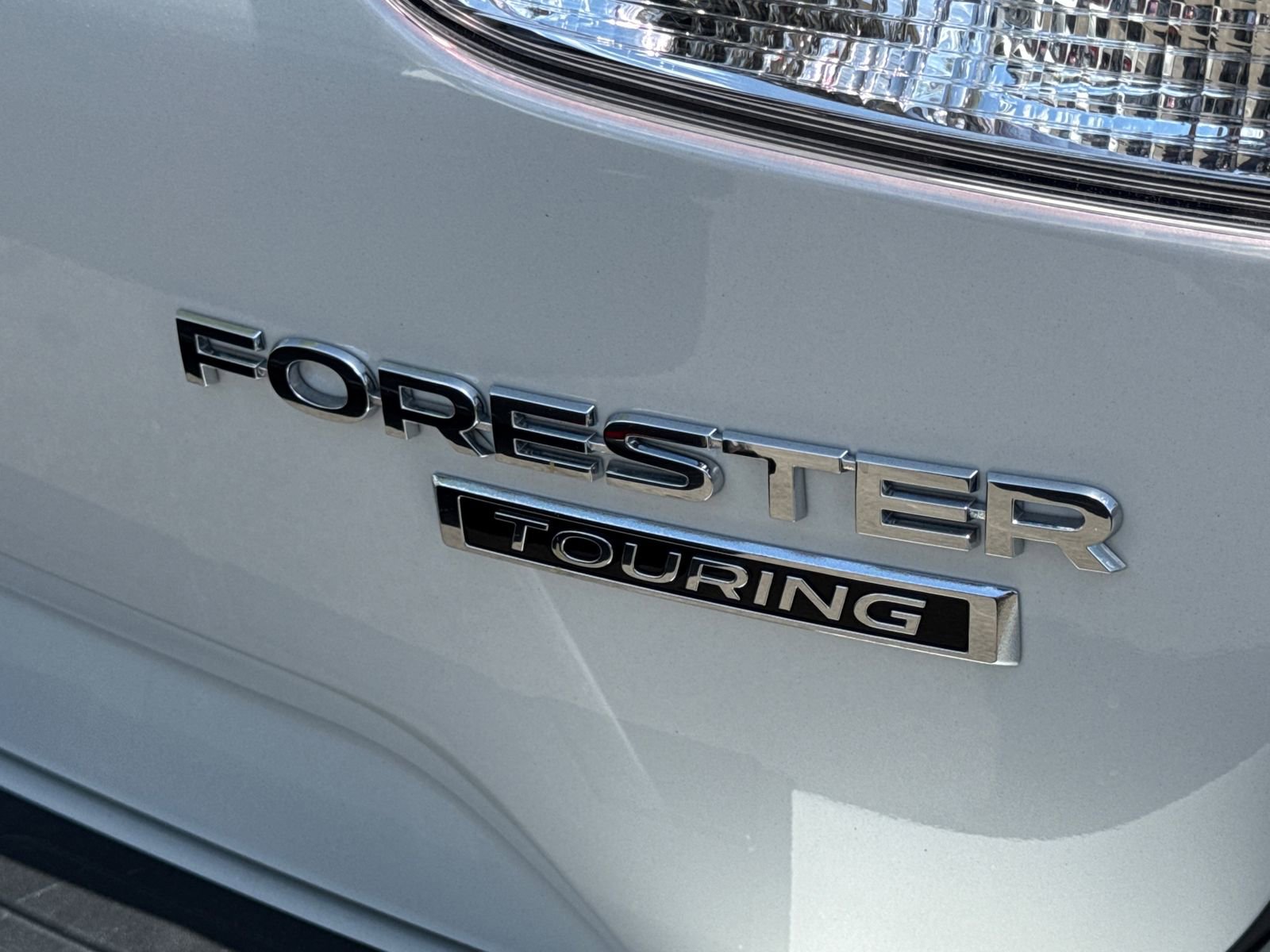 Certified 2023 Subaru Forester Touring AWD/4WD image 2