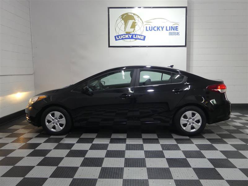 Used 2017 Kia Forte LX FWD image 7