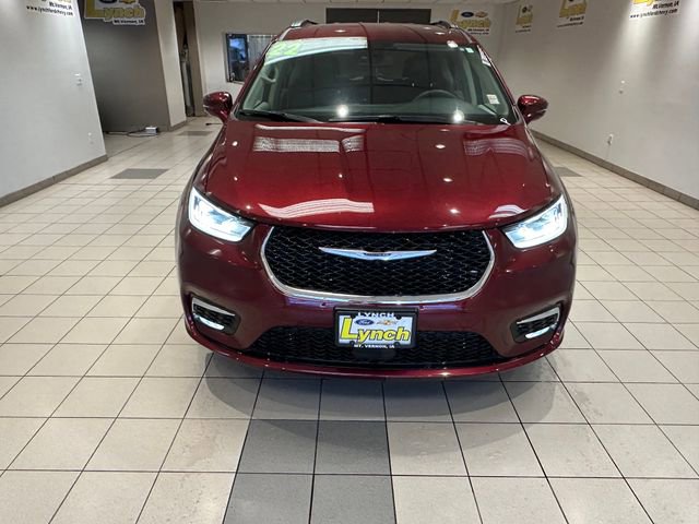 Used 2022 Chrysler Pacifica Touring-L AWD/4WD image 24