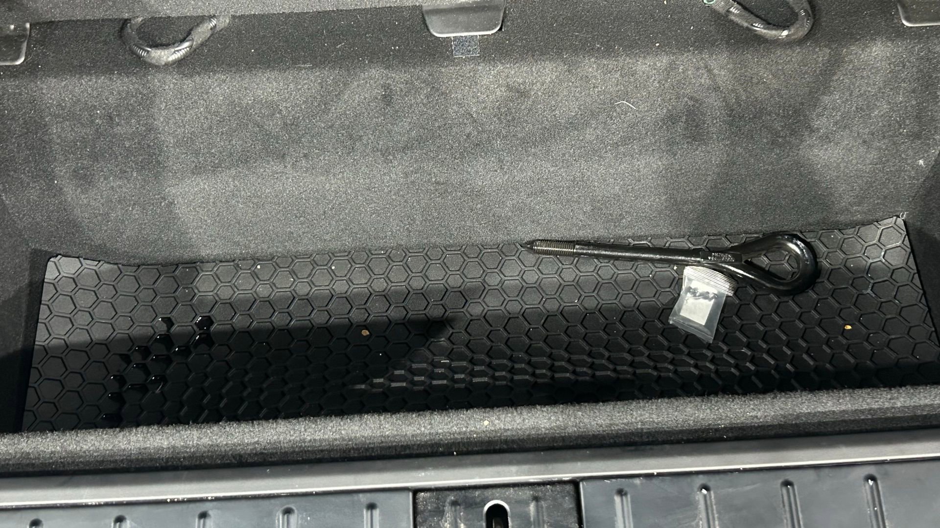 Used 2023 Tesla Model X Plaid image 32