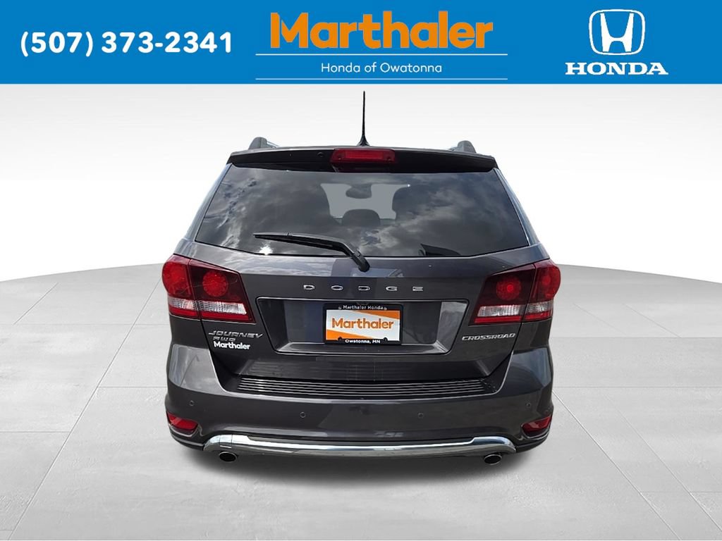 Used 2017 Dodge Journey Crossroad w/ Popular Equipment Group AWD/4WD image 4