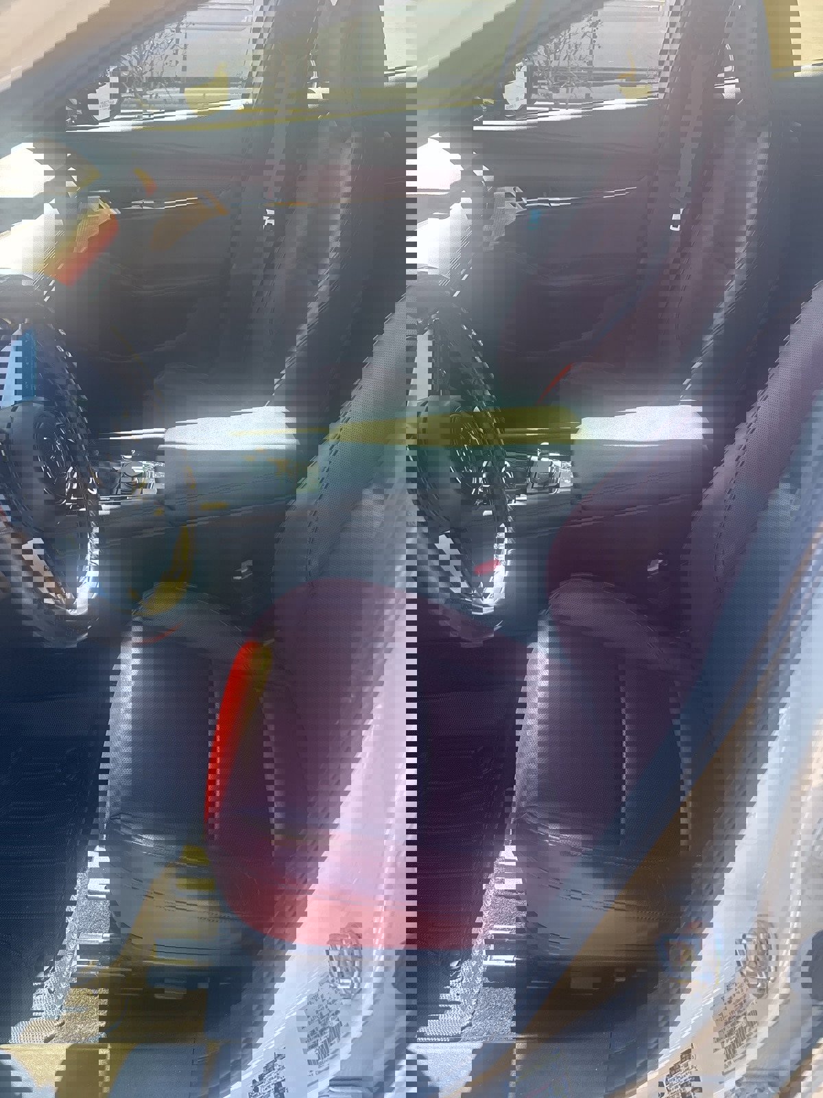 Used 2024 MAZDA MAZDA3 Hatchback w/Premium Plus Pkg image 5