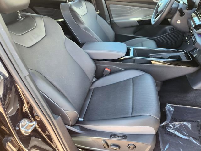 Certified 2023 Volkswagen ID.4 Pro S Plus AWD/4WD image 12