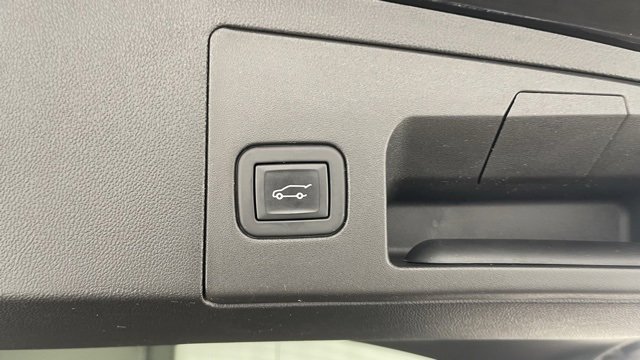 Used 2023 Cadillac XT5 Sportv image 47