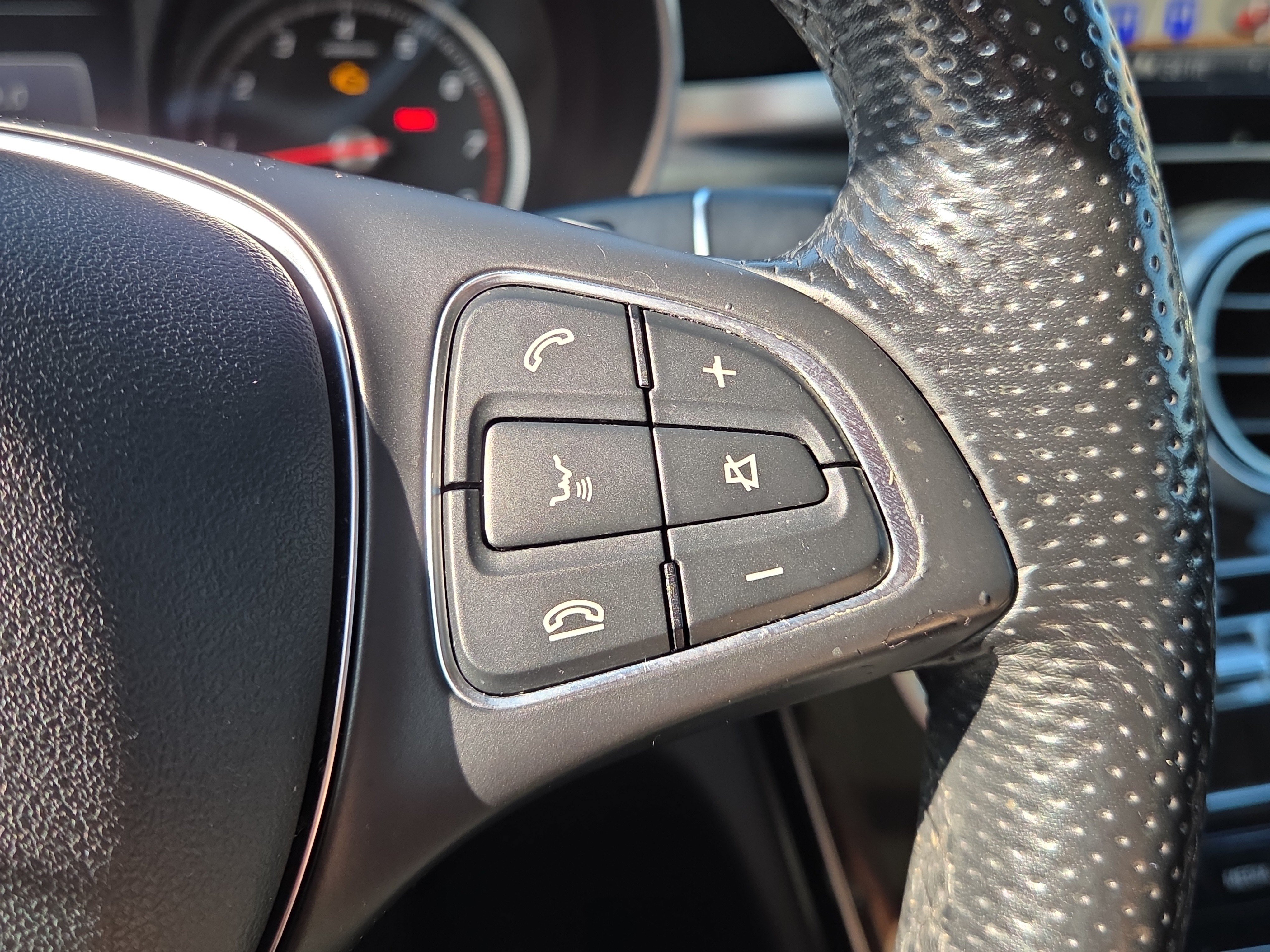 Used 2017 Mercedes-Benz C 300 4MATIC Sedan image 20