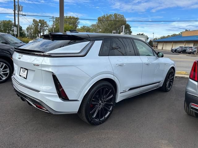 New 2026 Cadillac Lyriq V w/ Exterior Carbon Fiber Package image 2