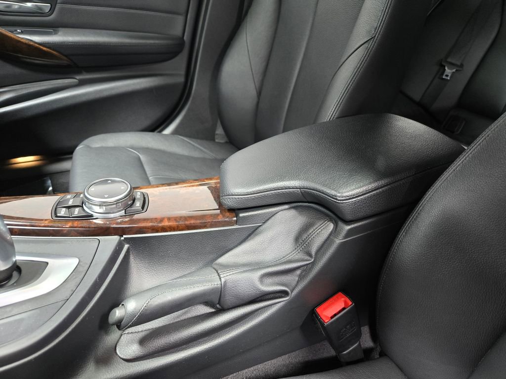 Used 2014 BMW 328i xDrive 328i xDrive image 29