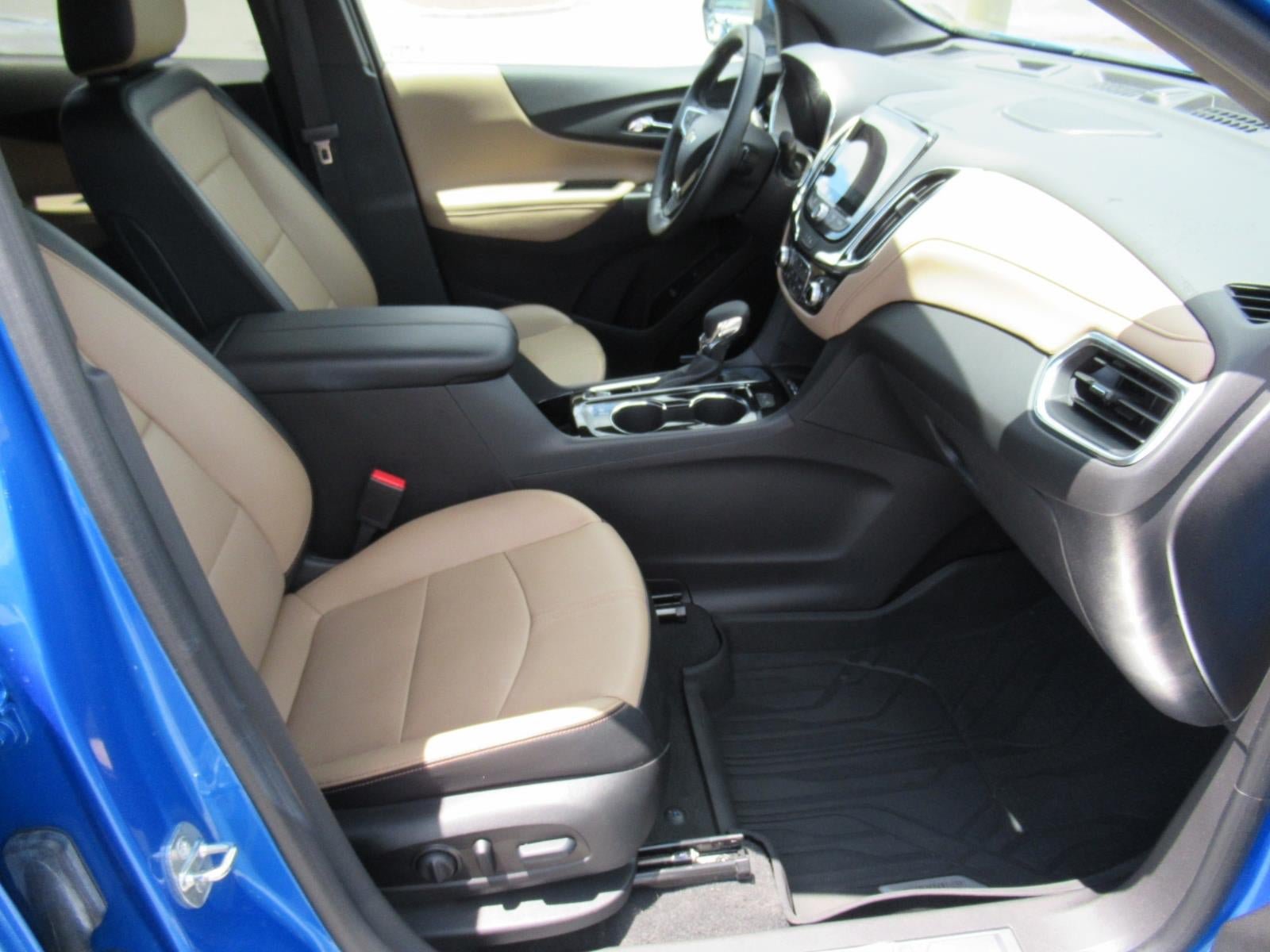 Used 2024 Chevrolet Equinox Premier FWD image 10