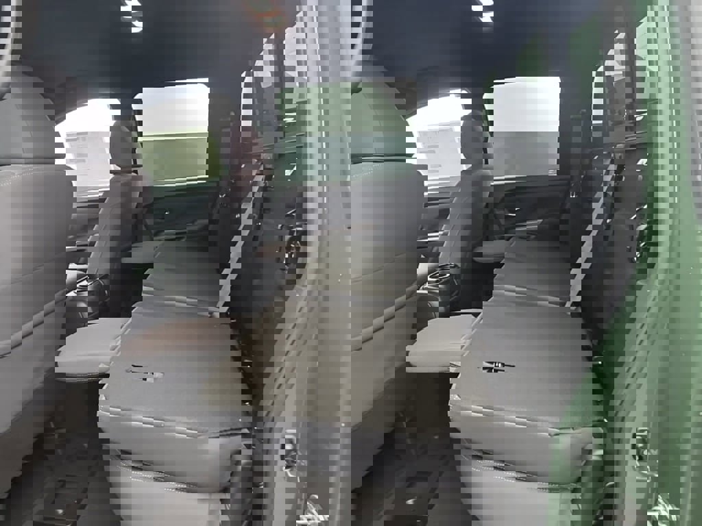 Used 2024 Nissan Titan SV w/ SV Bronze Edition Package image 32