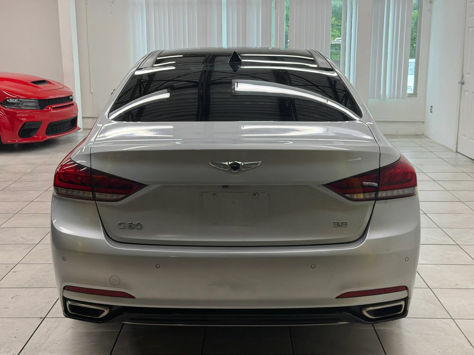 Used 2018 Genesis G80 3.8 w/ Option Group 02 RWD image 8