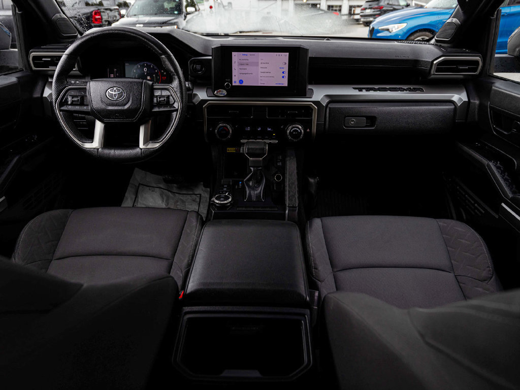 Used 2024 Toyota Tacoma SR5 AWD/4WD image 30