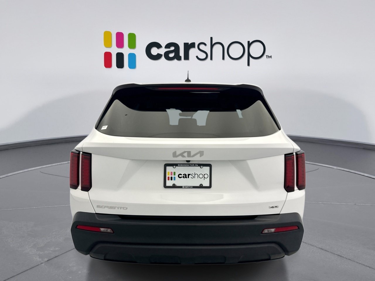 Used 2023 Kia Sorento LX AWD/4WD image 4
