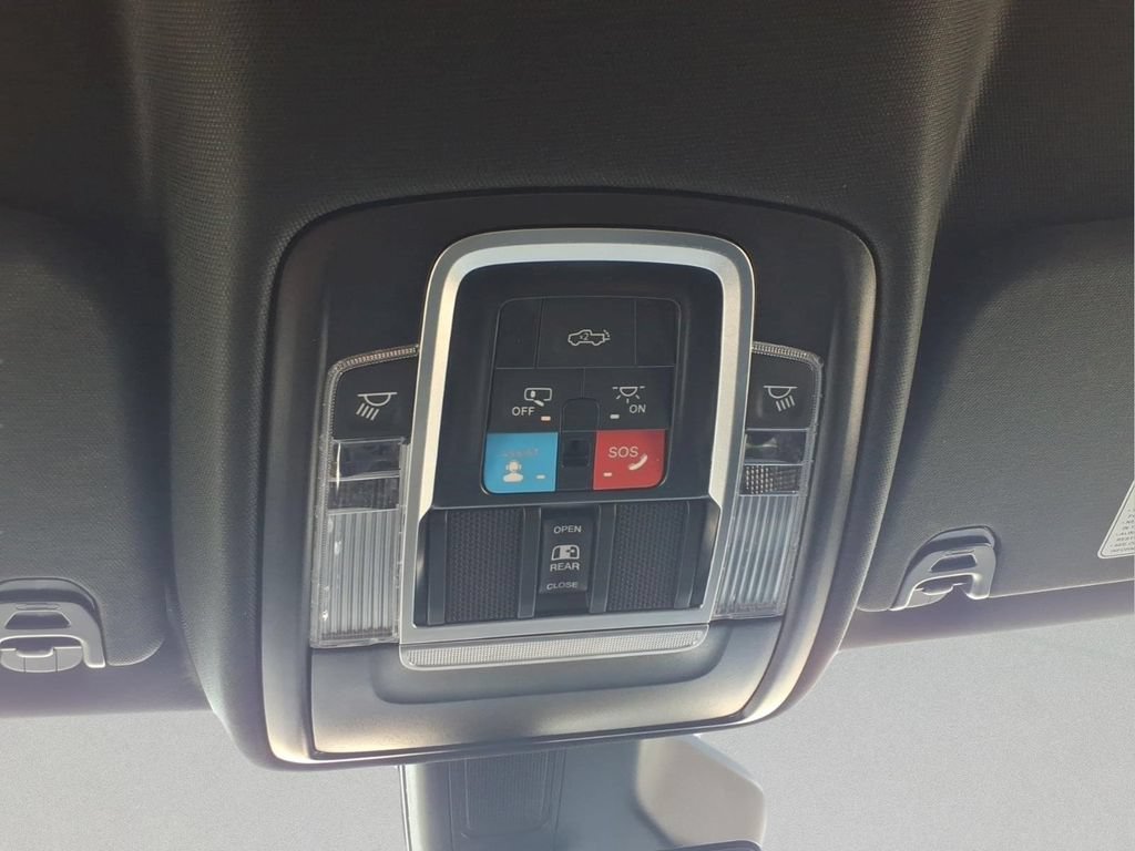 Used 2026 RAM 1500 Laramie w/ Sport Appearance Package AWD/4WD image 22