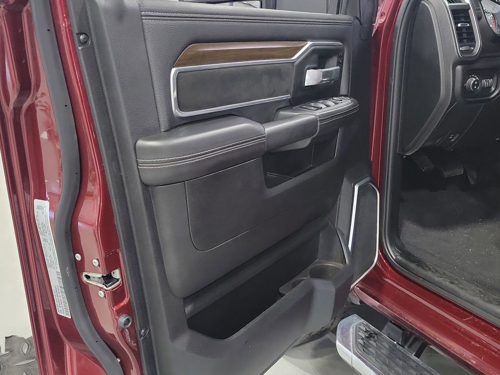 Used 2024 RAM 2500 Laramie w/ Chrome Bumper Package image 17