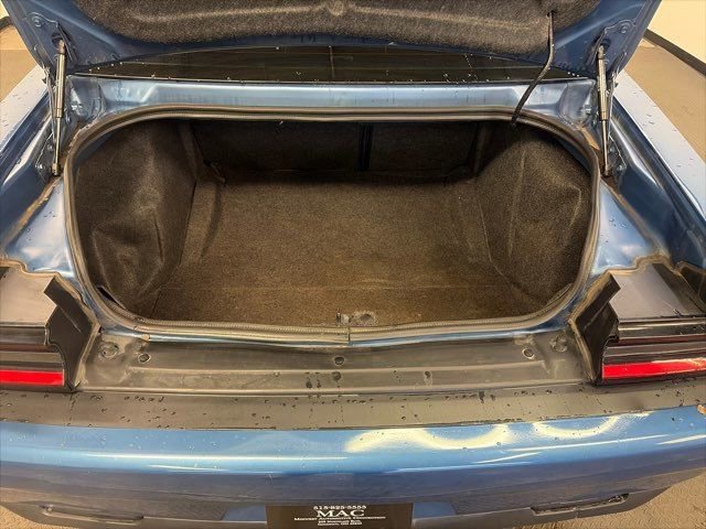 Used 2021 Dodge Challenger SXT w/ Blacktop Package RWD image 10