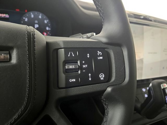 New 2026 Land Rover Defender 110 X image 20