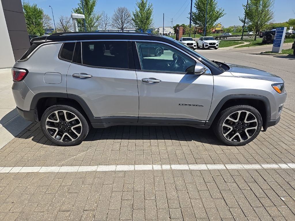 Used 2018 Jeep Compass Limited w/ Navigation Group image 4