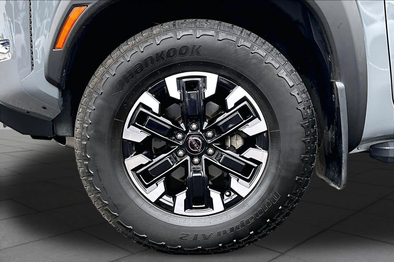 Used 2022 Nissan Frontier PRO-4X AWD/4WD image 11