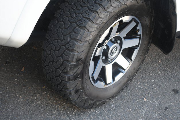 Certified 2022 Toyota 4Runner TRD Off-Road Premium w/ Moonroof Package AWD/4WD image 11