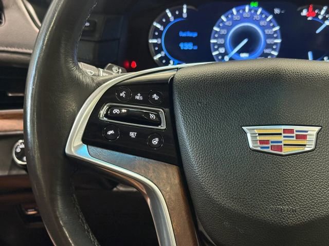 Used 2018 Cadillac Escalade Premium Luxury AWD/4WD image 16