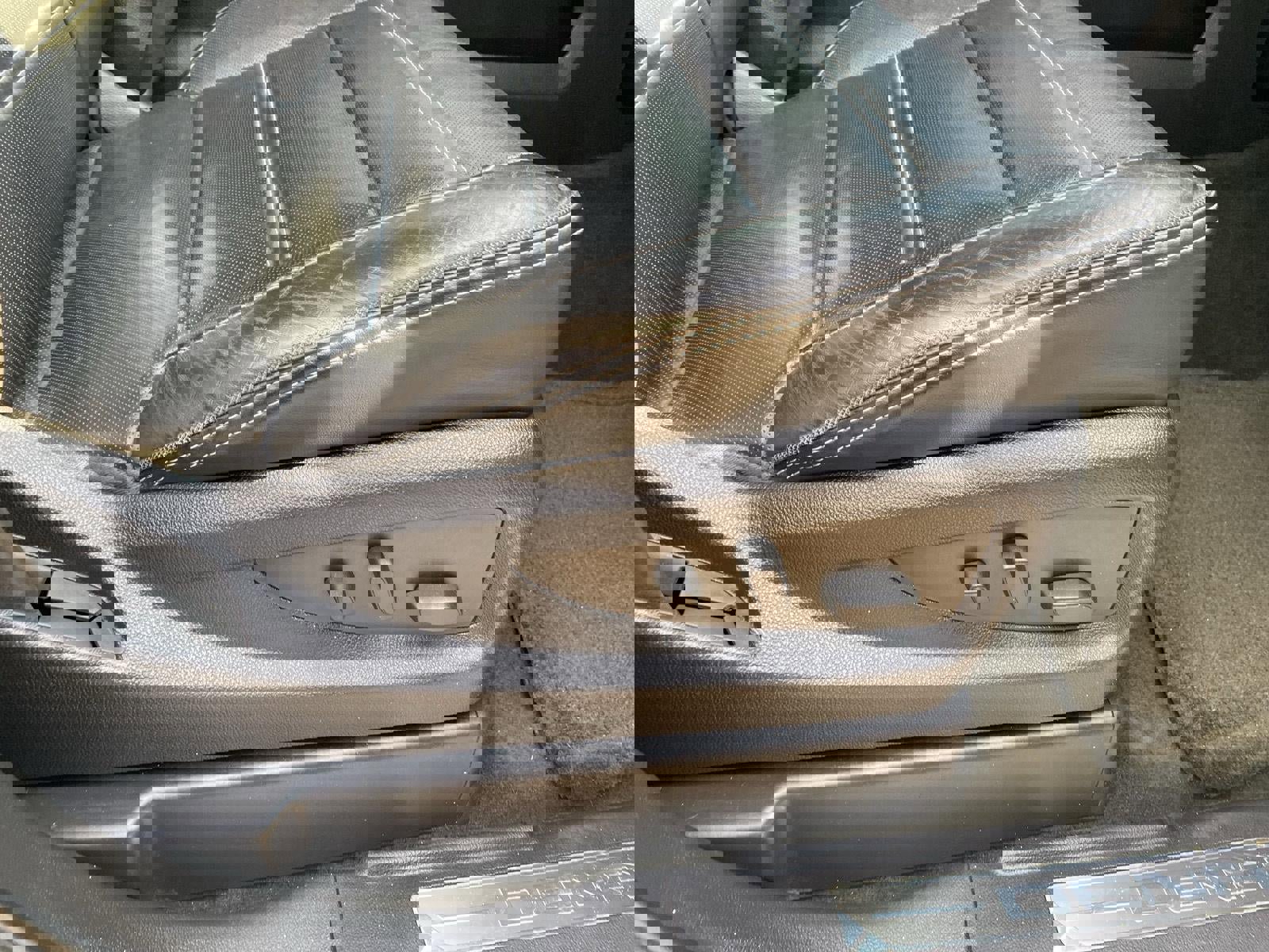 Used 2014 GMC Sierra 1500 Denali image 41