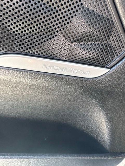 Used 2023 Hyundai Santa Fe Limited AWD/4WD image 19