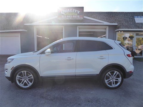 Used 2017 Lincoln MKC Reserve w/ Lincoln MKC Climate Package image 1