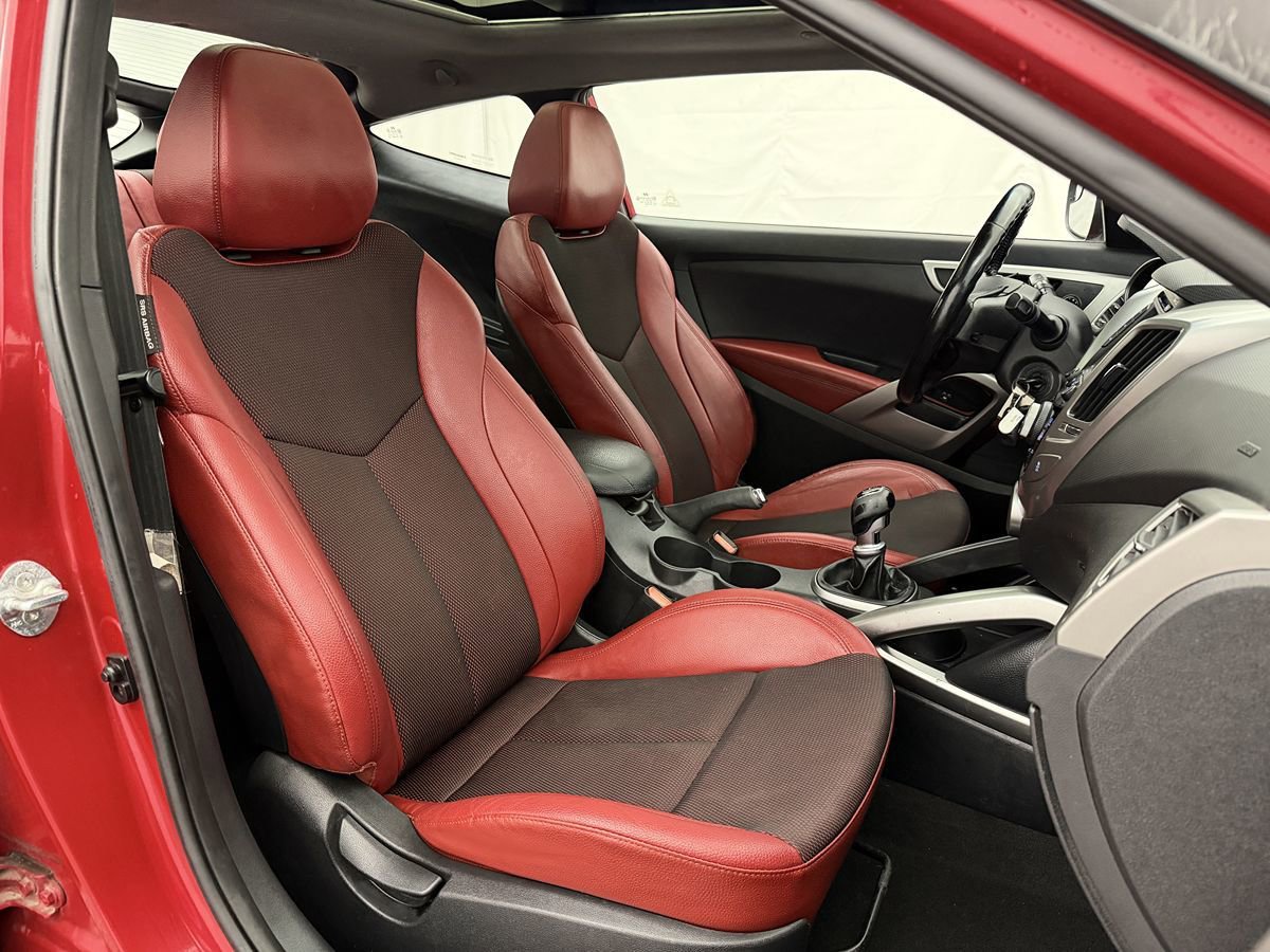 Used 2014 Hyundai Veloster w/ Style Package 02 FWD image 20
