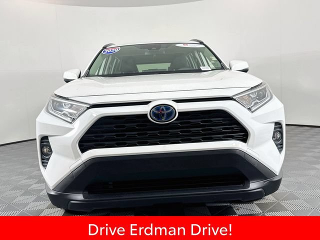 Certified 2020 Toyota RAV4 XLE w/ Convenience Package AWD/4WD image 2