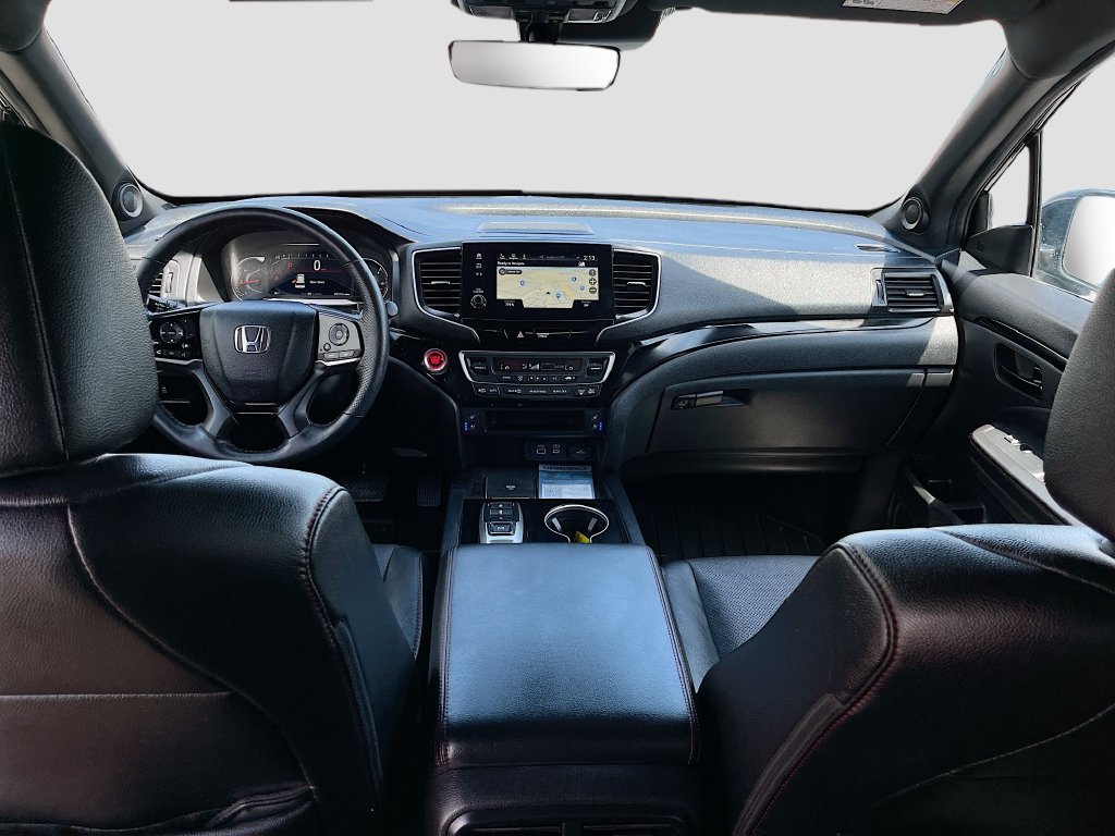 Used 2025 Honda Passport Black Edition image 24