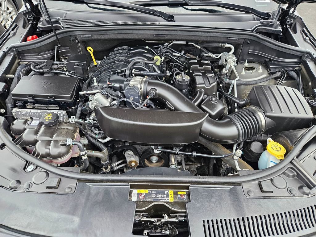 Certified 2025 Dodge Durango GT image 40