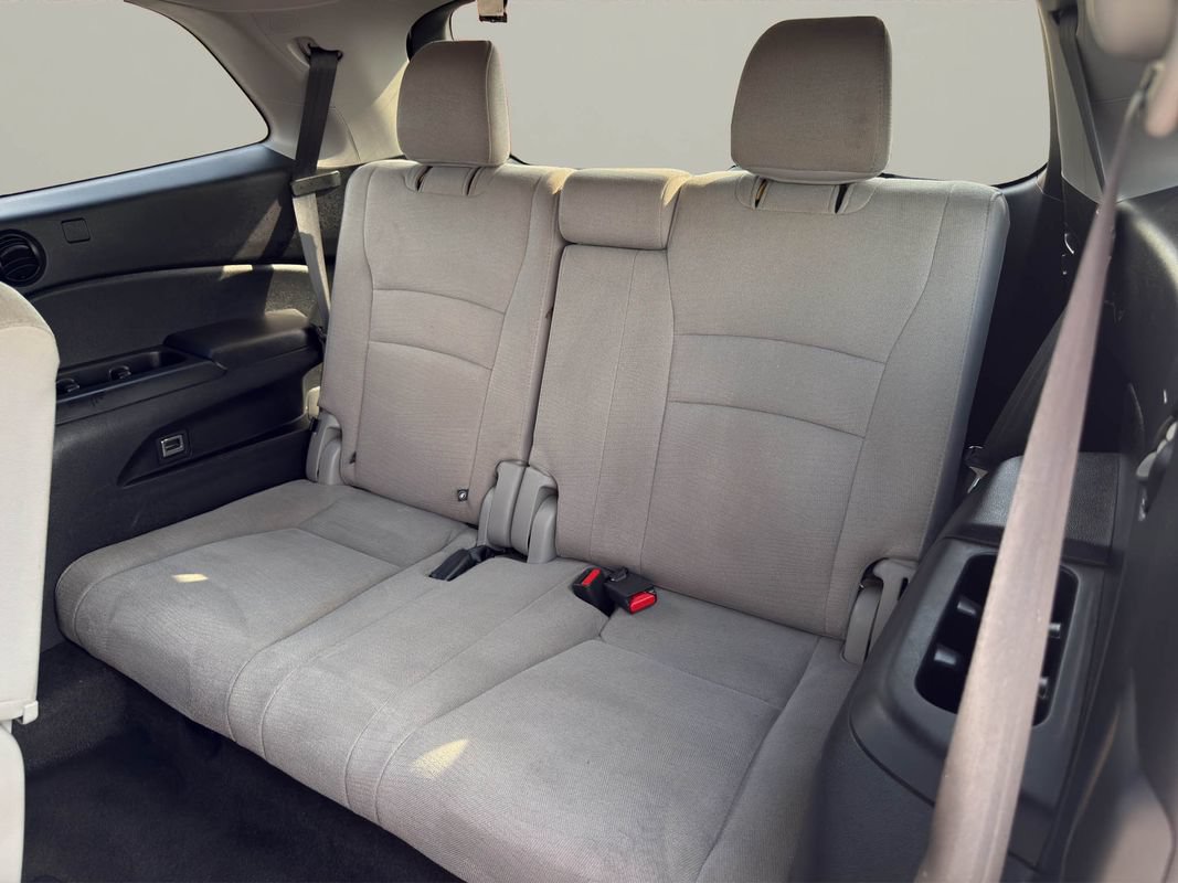 Used 2018 Honda Pilot LX image 27