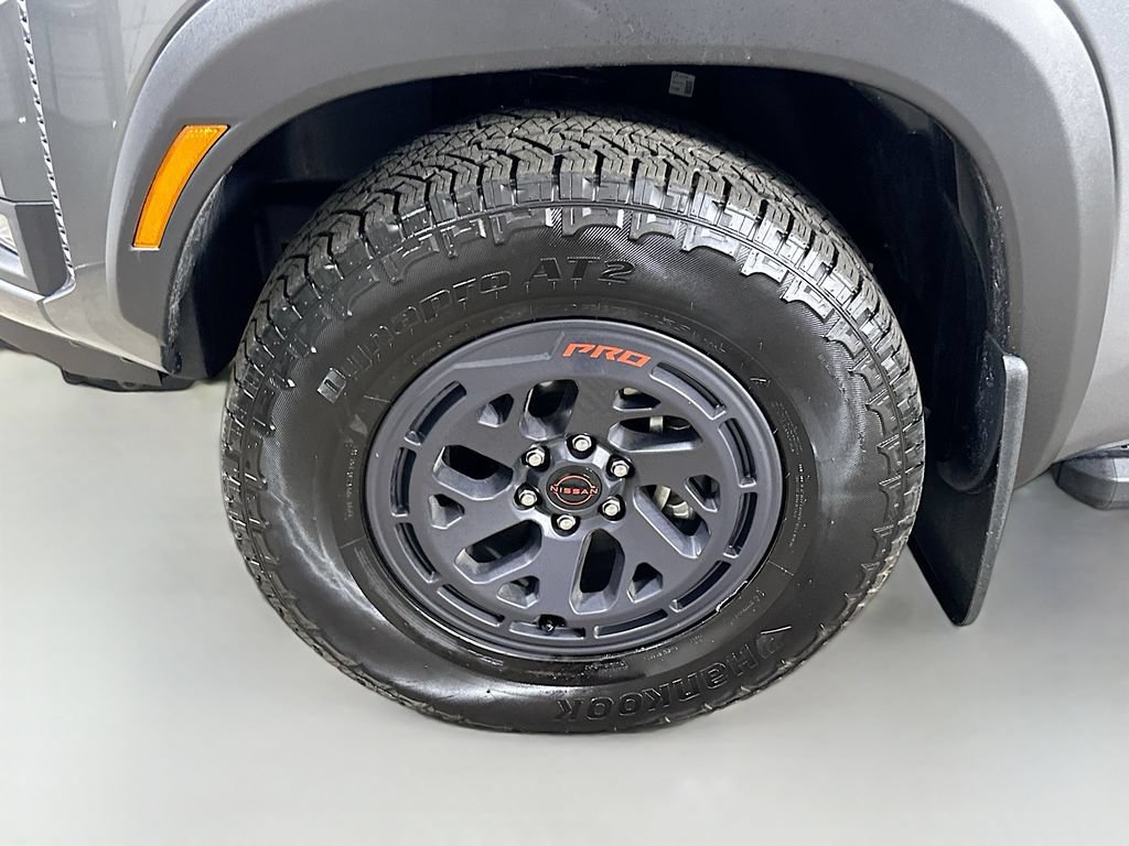 Used 2025 Nissan Frontier PRO-4X AWD/4WD image 8