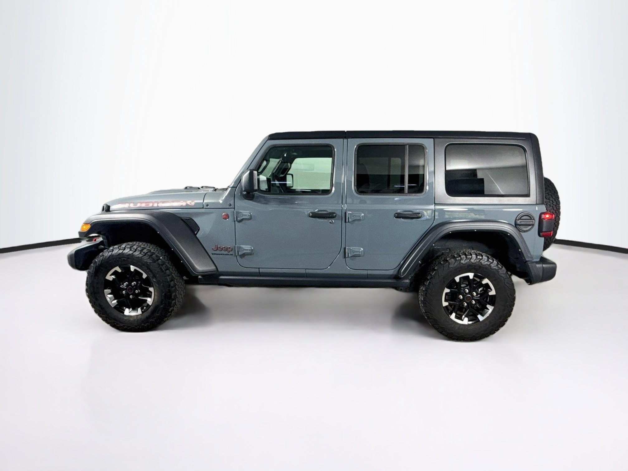 Used 2025 Jeep Wrangler Unlimited Rubicon AWD/4WD image 7