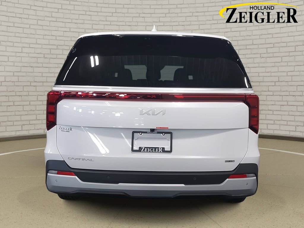 New 2026 Kia Carnival LXS image 6