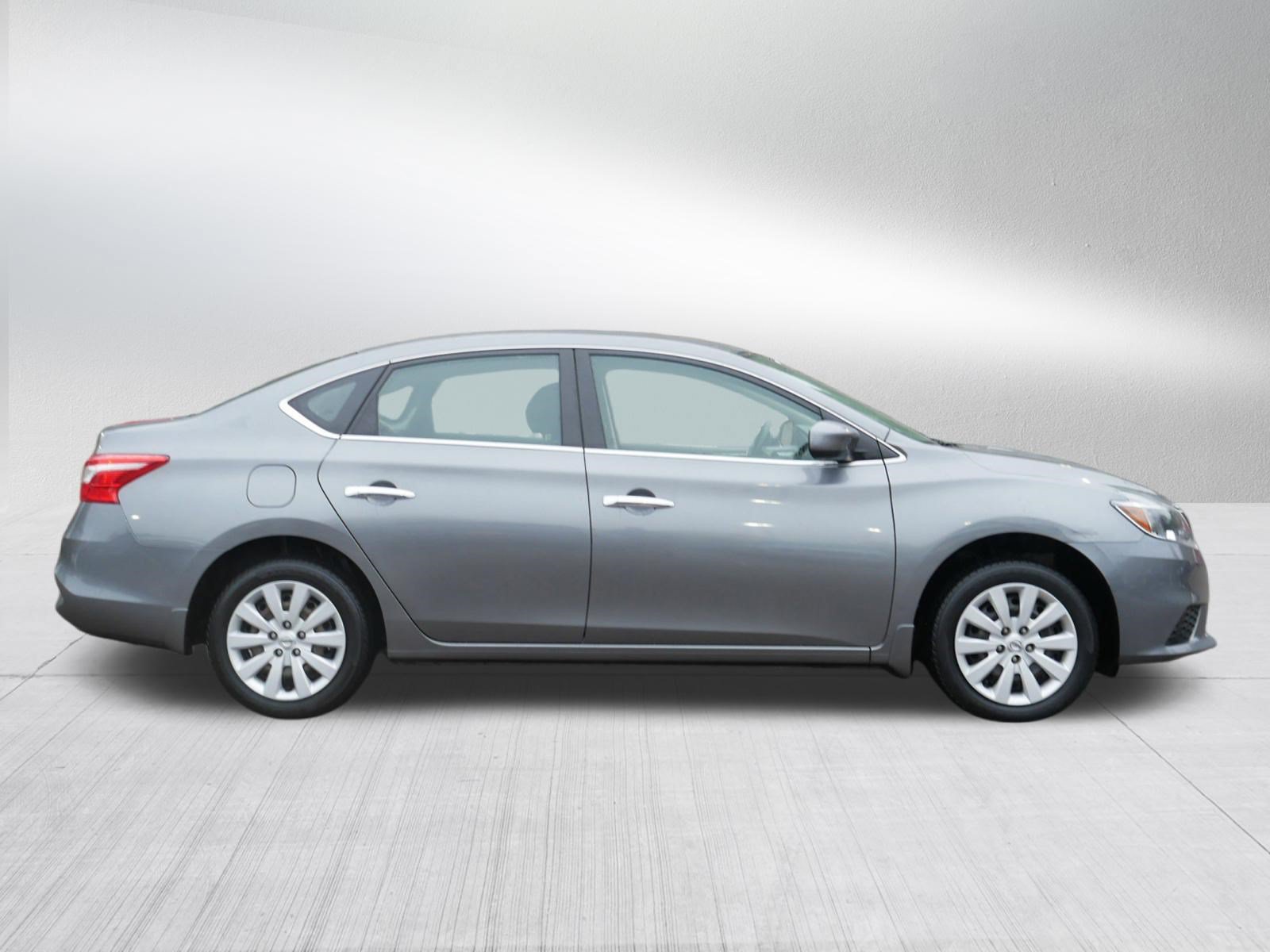 Certified 2019 Nissan Sentra S FWD image 8