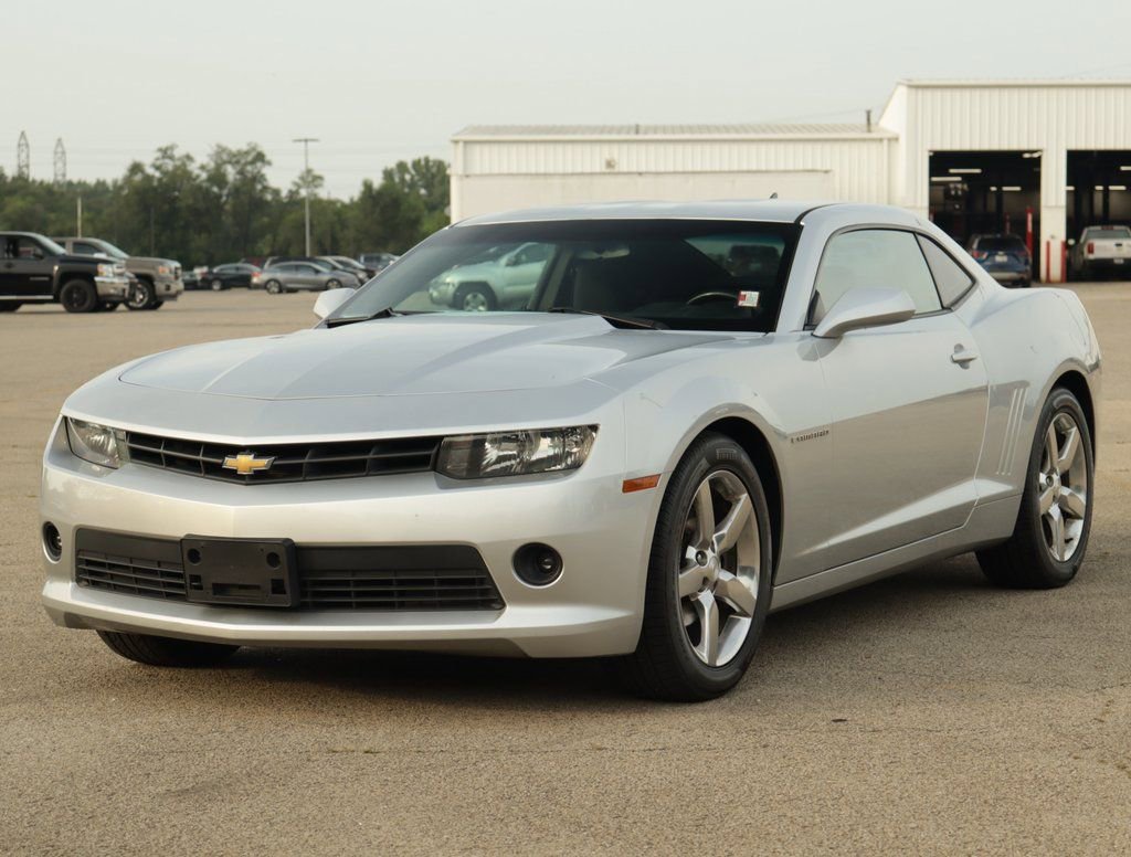 Used 2014 Chevrolet Camaro LT RWD image 3