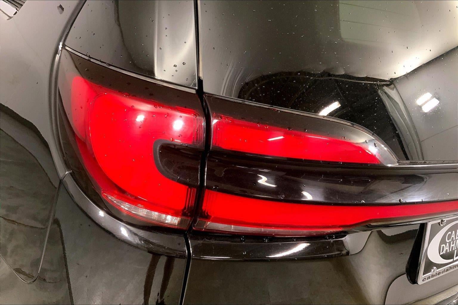 Used 2024 Chrysler Pacifica Touring-L FWD image 28